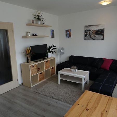 Apartman Mokra Luka 02 Trebon Apartment Екстериор снимка