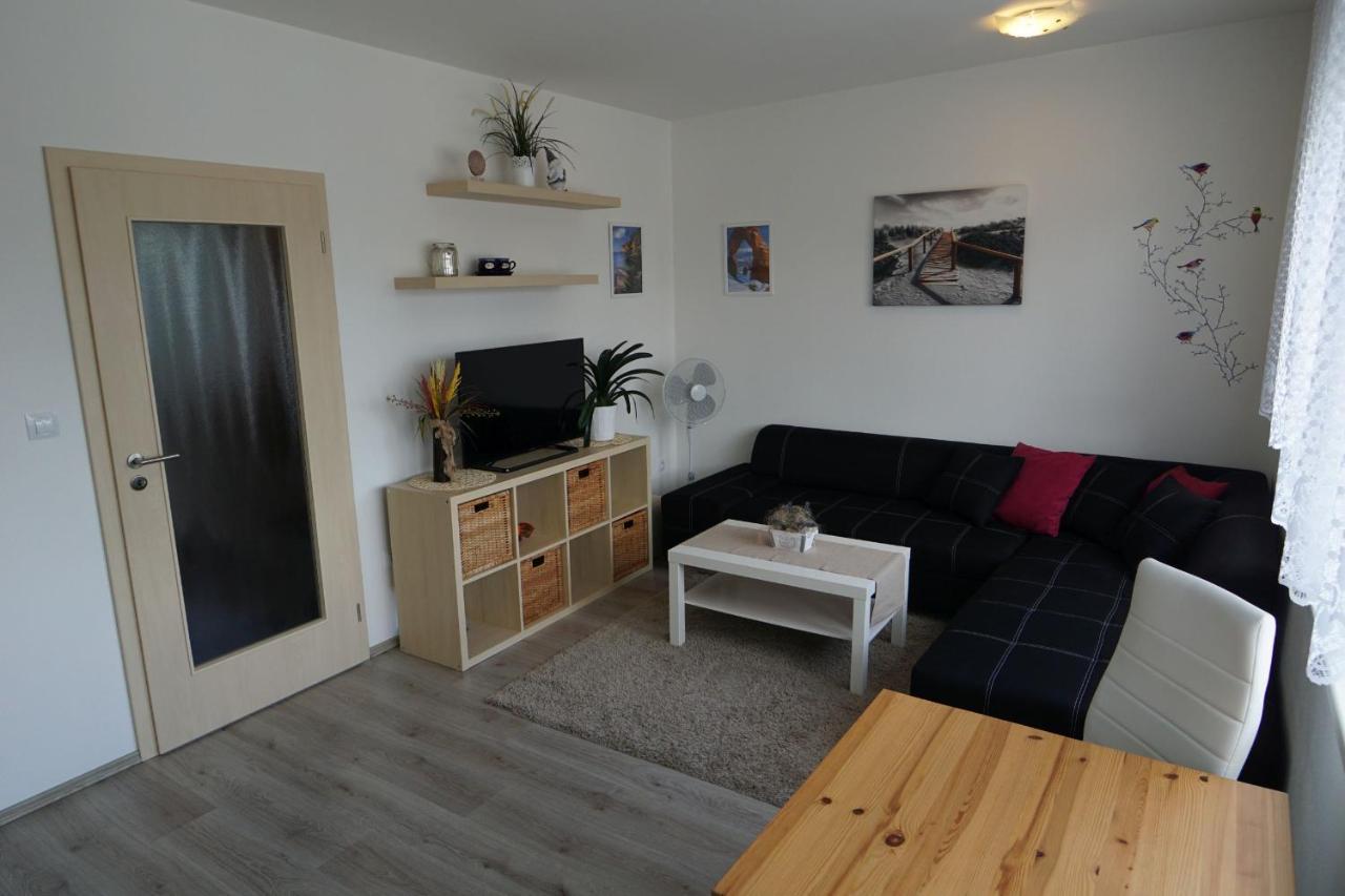 Apartman Mokra Luka 02 Trebon Apartment Екстериор снимка